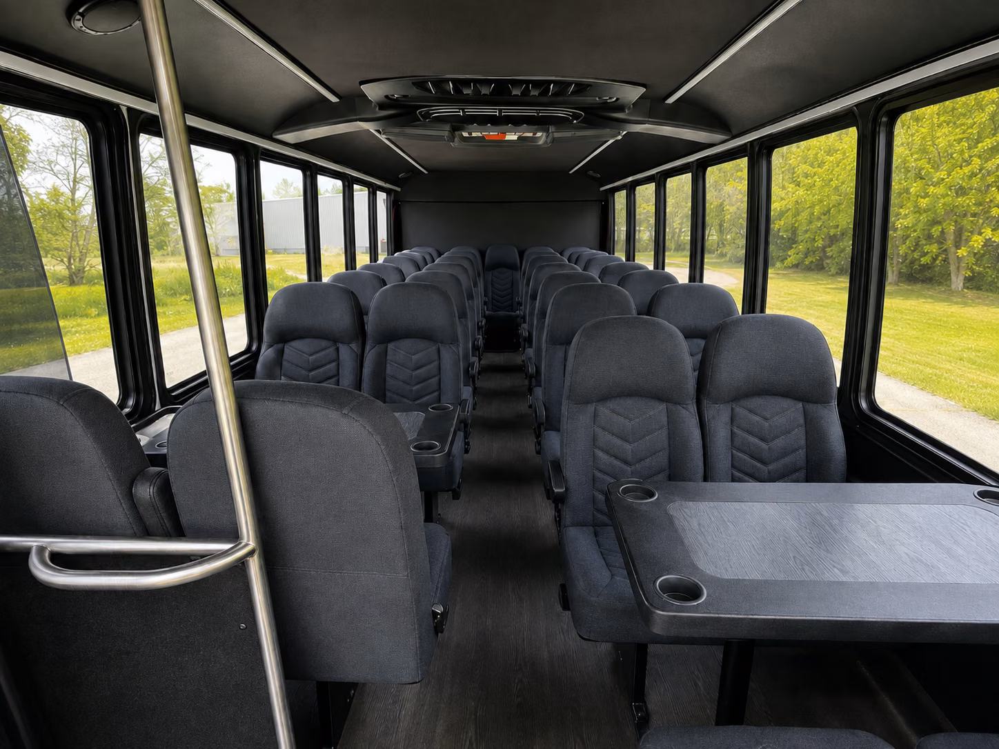 book the perfect ride for your next airport transfer 1
