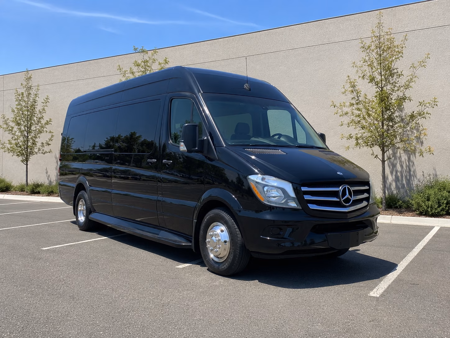 book the perfect ride for your next airport transfer 5