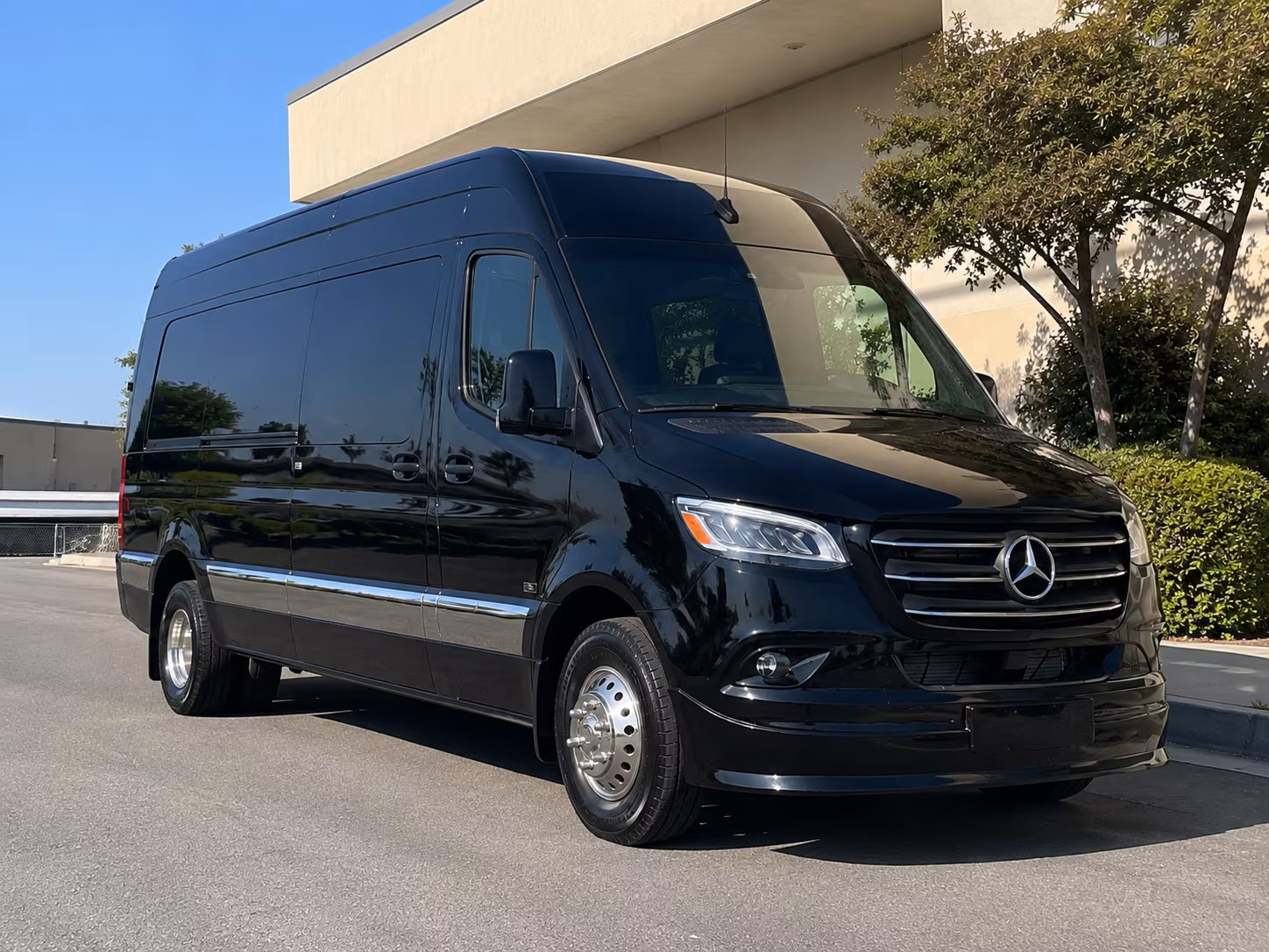 book the perfect ride for your next convention or trade show 3