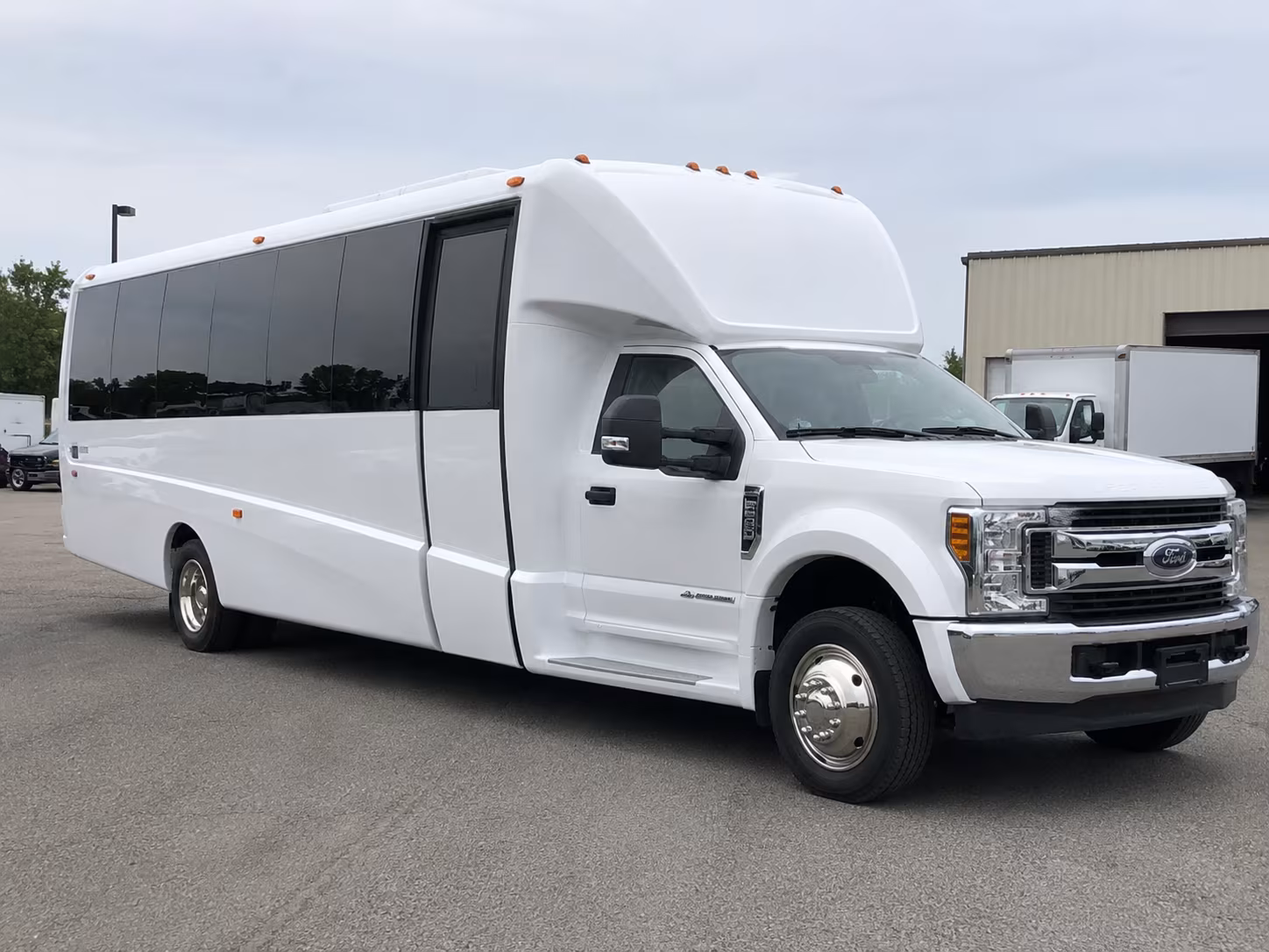 minibuses and sprinter vans for local lubbock sporting events and club sports