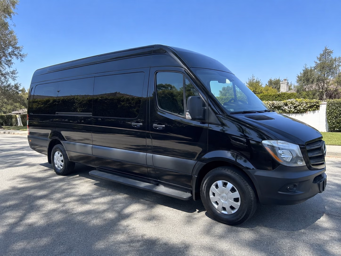 sprinter vans and minibuses for small corporate groups and executive travel in lubbock